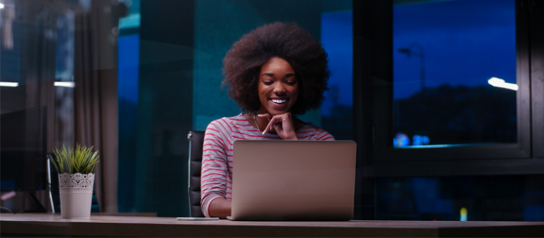 2022 Skincare Trend: Blue Light Protection