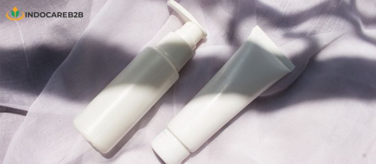 Perbedaan Face Wash dan Face Scrub: Solusi Bisnis Skincare