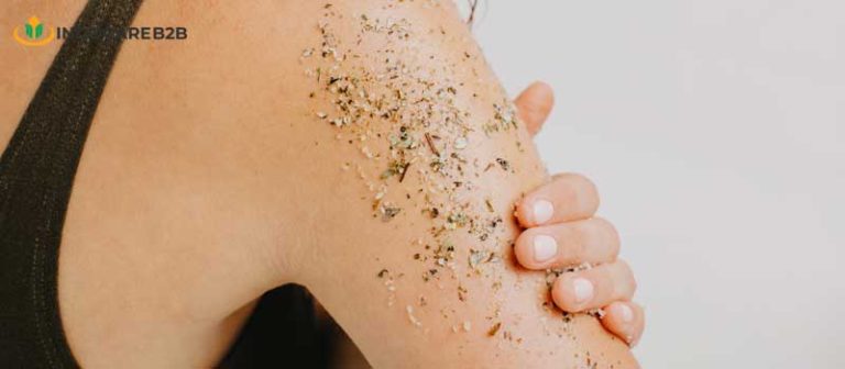 7 Manfaat Body Scrub untuk Perawatan dan Kesehatan Kulit